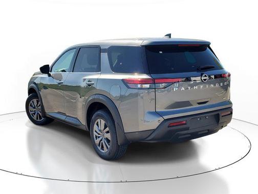 2025 Nissan Pathfinder S 4WD