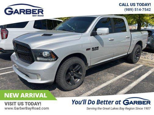 2018 RAM 1500 Night Crew Cab 4x4 5'7' Box