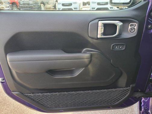 2026 Jeep Gladiator Willys 4x4