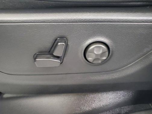 2026 RAM 1500 RHO Crew Cab 4x4 5'7' Box