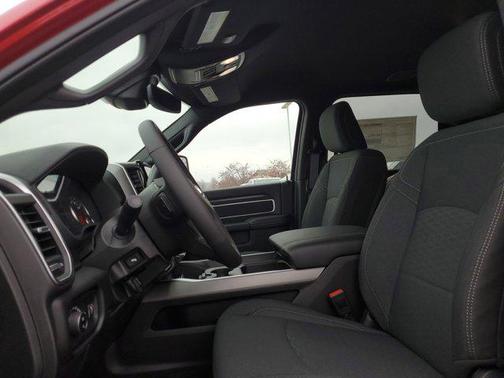 2026 RAM 2500 Big Horn Crew Cab 4x4 6'4' Box