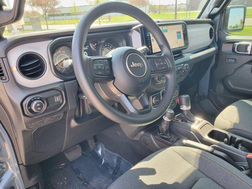 2025 Jeep Gladiator Nighthawk