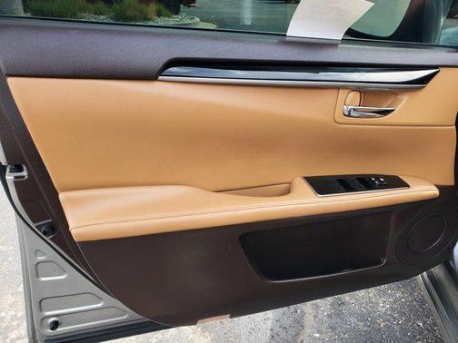 2018 Lexus ES 350 Base