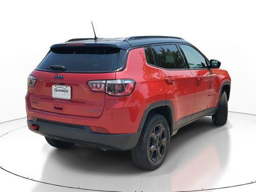 2023 Jeep Compass Trailhawk