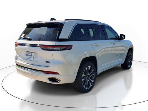 2025 Jeep Grand Cherokee Overland