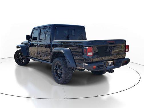 2025 Jeep Gladiator Nighthawk
