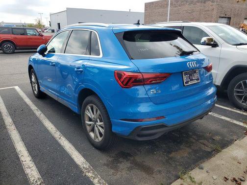 2023 Audi Q3 Premium 45 TFSI S line quattro Tiptronic