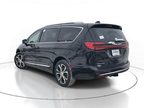 2026 Chrysler Pacifica L