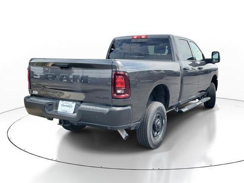 2025 RAM 2500 Tradesman Crew Cab 4x4 6'4' Box