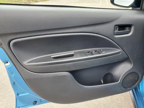 2022 Mitsubishi Mirage LE