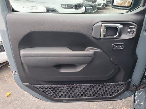 2026 Jeep Gladiator Sport S