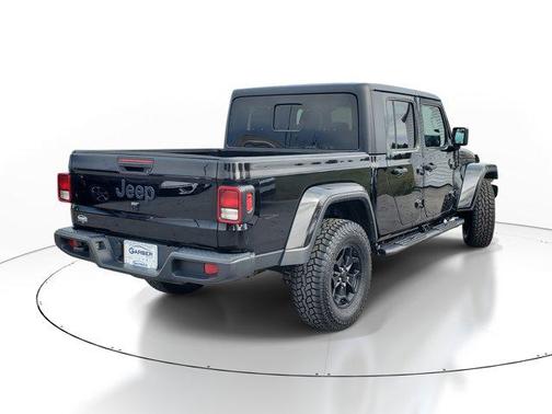 2021 Jeep Gladiator Willys 4x4