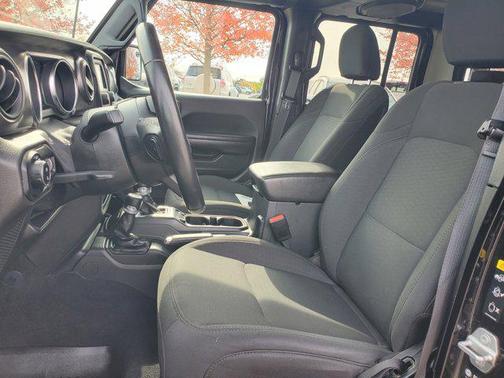 2021 Jeep Gladiator Willys 4x4