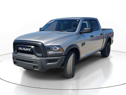 2024 RAM 1500 Classic Warlock Crew Cab 4x4 5'7' Box