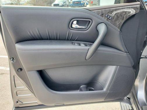 2022 Nissan Armada Platinum 4WD