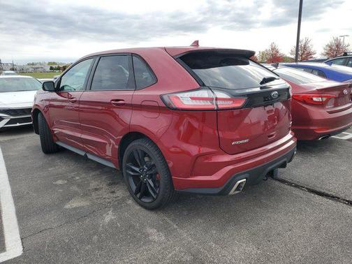 2019 Ford Edge ST