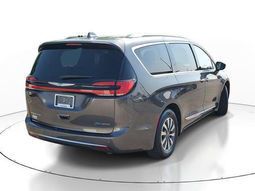 2021 Chrysler Pacifica Hybrid Limited