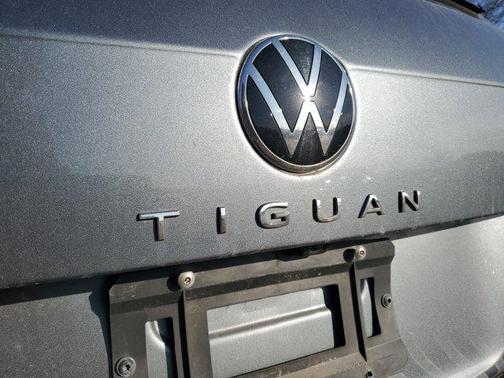 2024 Volkswagen Tiguan 2.0T Wolfsburg Edition