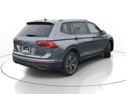 2024 Volkswagen Tiguan 2.0T Wolfsburg Edition