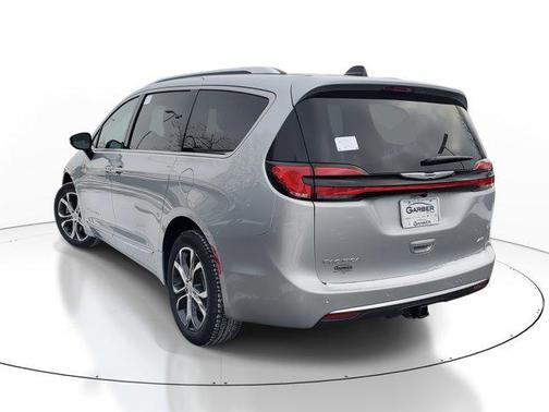 2026 Chrysler Pacifica L
