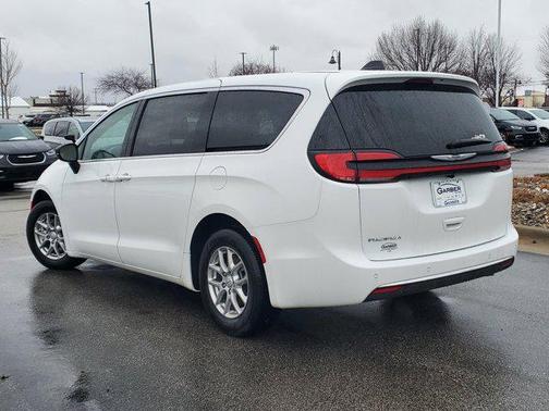 2026 Chrysler Pacifica L