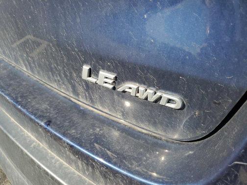 2014 Toyota Highlander LE