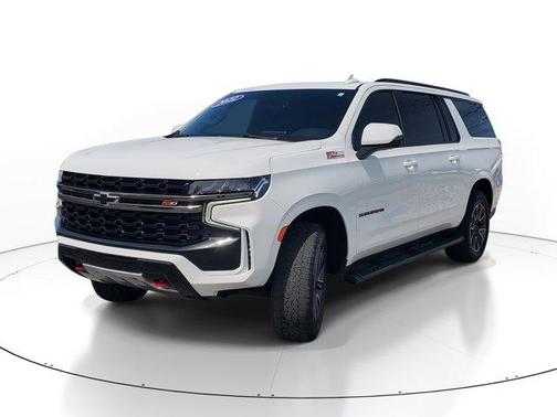 2022 Chevrolet Suburban 4WD Z71