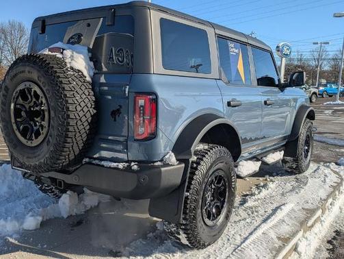 2024 Ford Bronco WILDTRAK