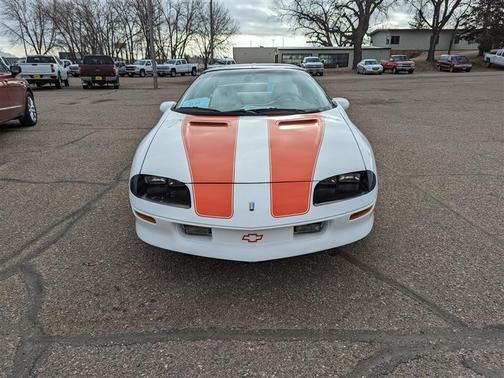 Photo 2 of 20 of 1997 Chevrolet Camaro Z28