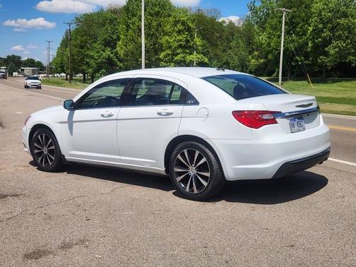 Bright White Clearcoat 2012 Chrysler 200 LX