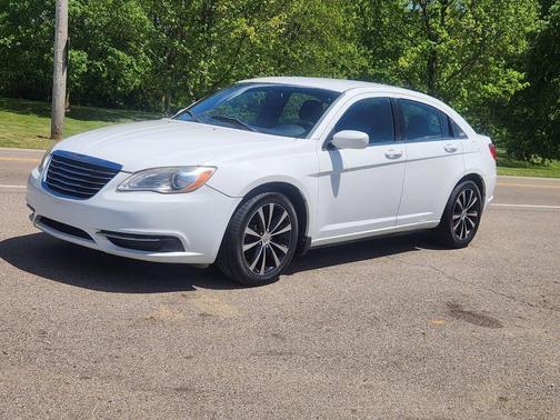 Bright White Clearcoat 2012 Chrysler 200 LX