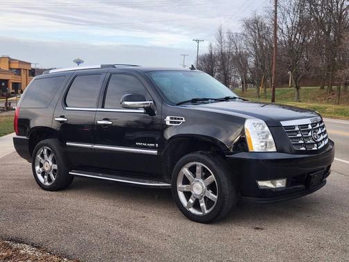 2007 Cadillac Escalade Base