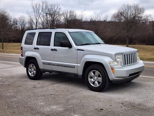 2011 Jeep Liberty Sport