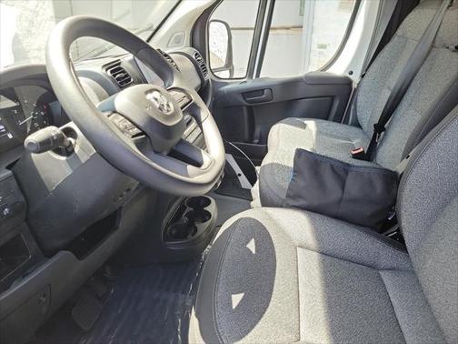 2025 RAM ProMaster 1500 Low Roof