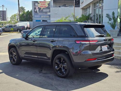 2023 Jeep Grand Cherokee Altitude