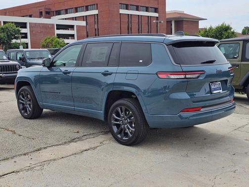 Steel Blue 2026 Jeep Grand Cherokee L Limited