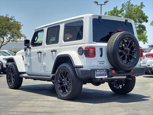 2025 Jeep Wrangler 4xe Sahara