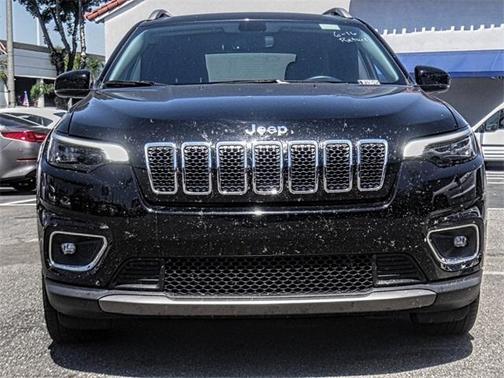 Diamond Black Crystal Pearlcoat 2019 Jeep Cherokee Limited