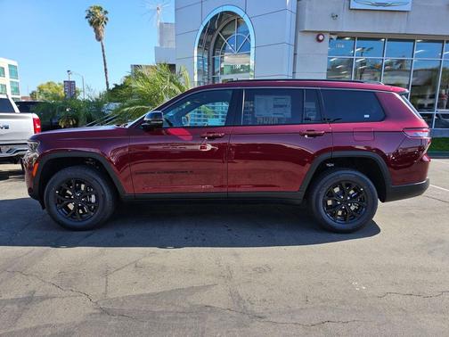 Velvet Red Pearlcoat 2026 Jeep Grand Cherokee L Altitude