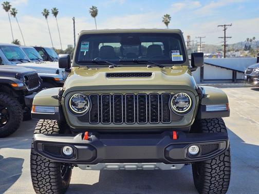 2026 Jeep Gladiator Mojave 4x4