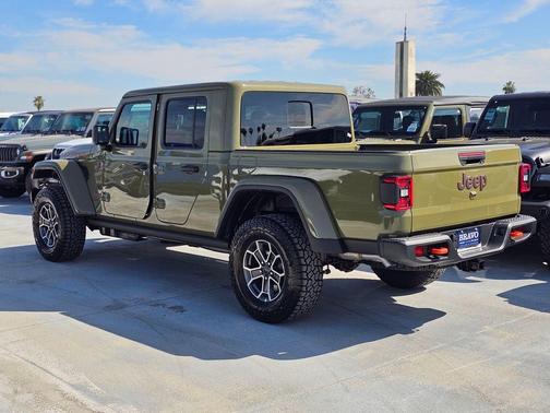 2026 Jeep Gladiator Mojave 4x4