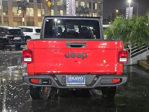 2026 Jeep Gladiator Sport S