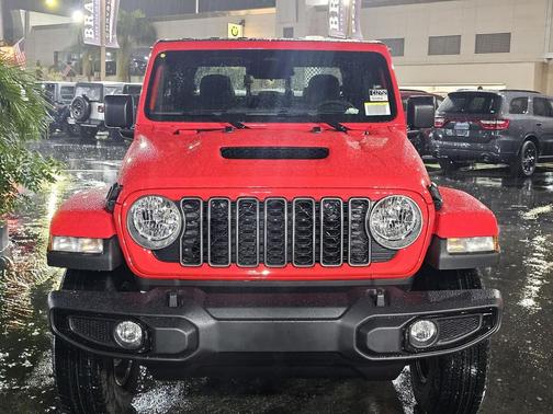 2026 Jeep Gladiator Sport S