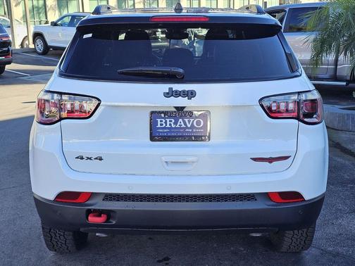 2026 Jeep Compass Trailhawk