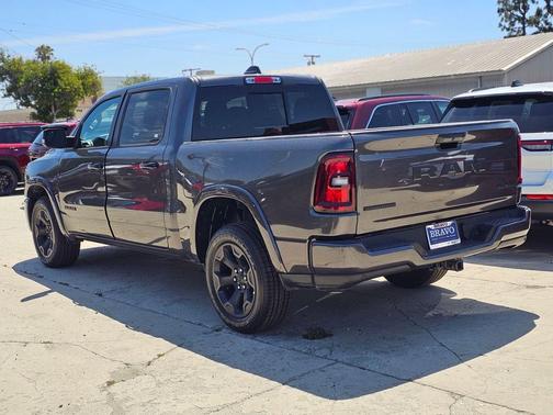 Granite Crystal Metallic Clearcoat 2026 RAM 1500 Big Horn/Lone Star