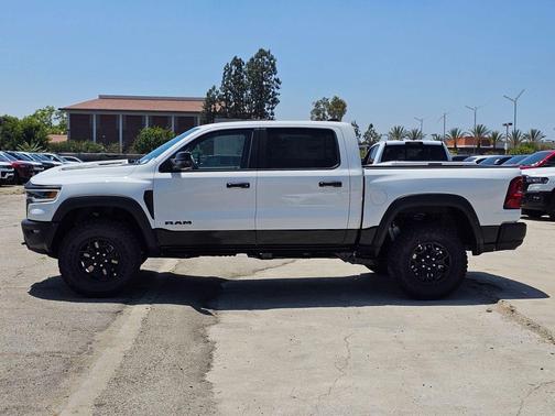 Bright White Clearcoat 2026 RAM 1500 RHO Crew Cab 4x4 5'7' Box