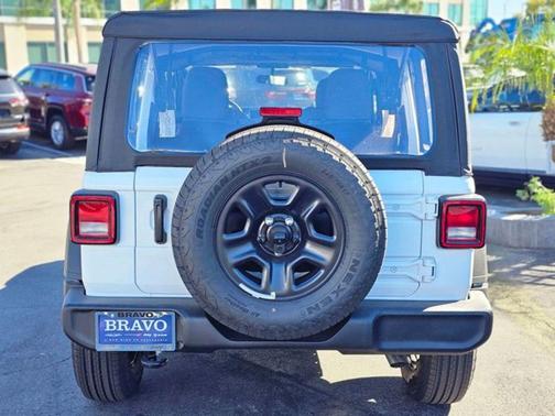 Bright White Clearcoat 2026 Jeep Wrangler Sport