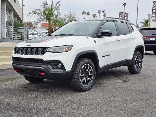 2026 Jeep Compass Trailhawk