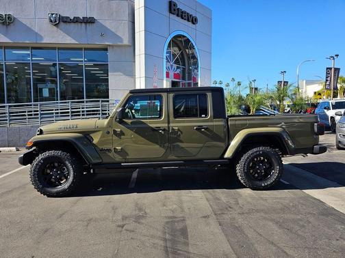 2026 Jeep Gladiator Willys 4x4
