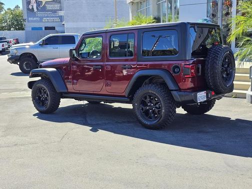 2021 Jeep Wrangler Willys